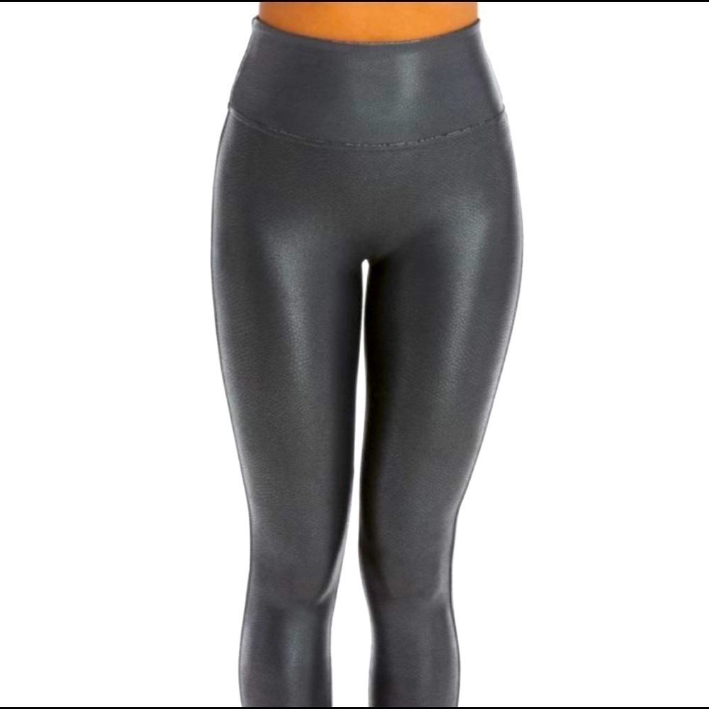 Onzie Faux Leather Croc Print Leggings Small